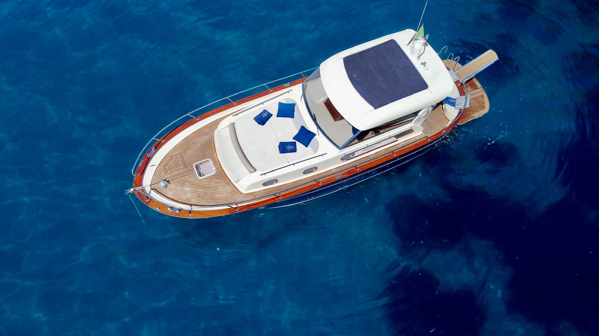 PRIVATE TOUR TO POSITANO AMALFI WITH GOZZO APREAMARE 100